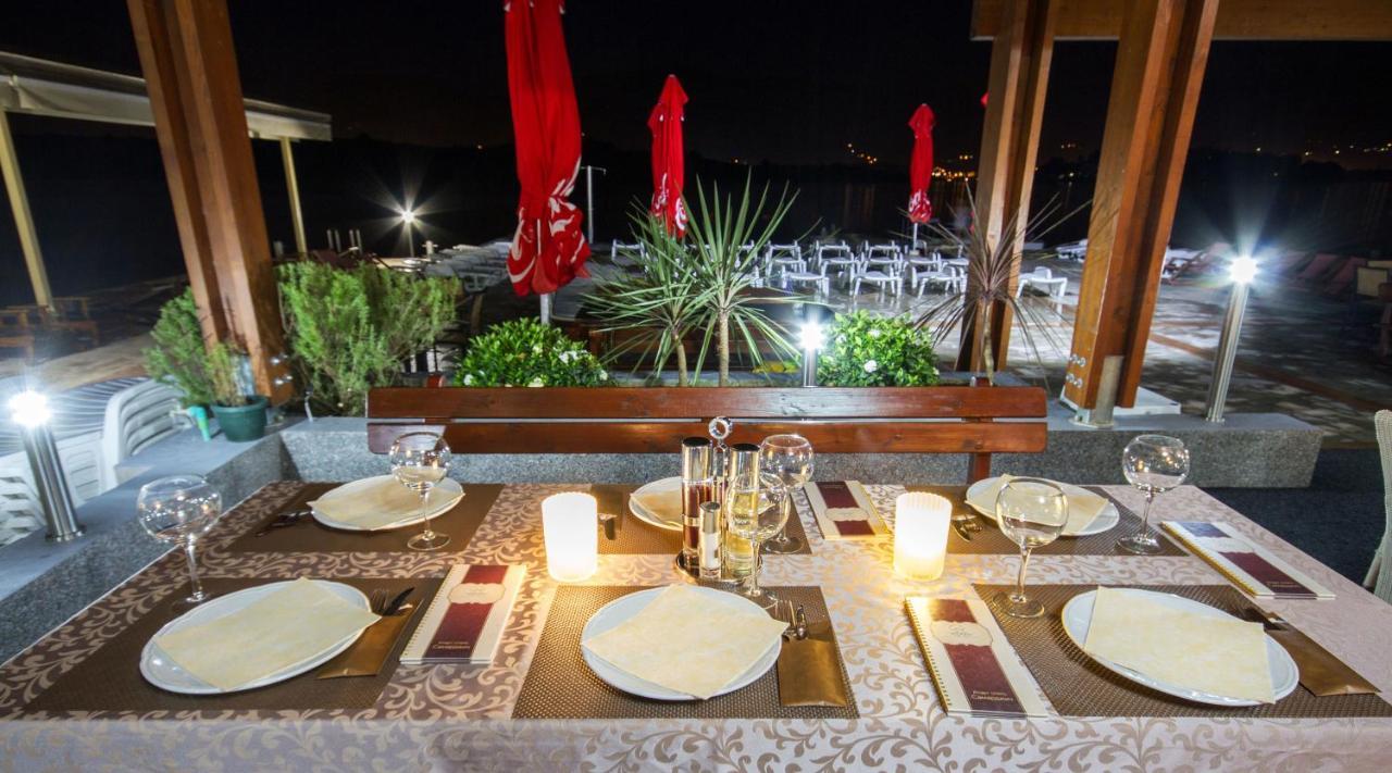 Apart Hotel Samardzic Tivat Eksteriør bilde
